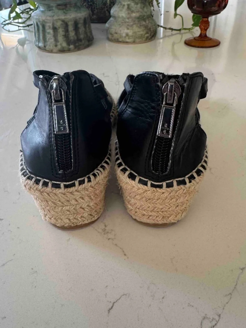 Kenneth Cole Reaction Elastic Wedge Espadrille Sz 7.5